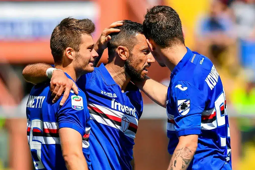 安德烈亚·孔西利(萨索洛门将)